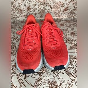 HOKA women’s Shoes